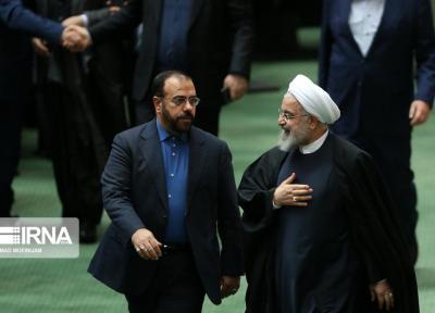 خبرنگاران رییس جمهوری دوشنبه برای دفاع از خاوازی به مجلس می رود